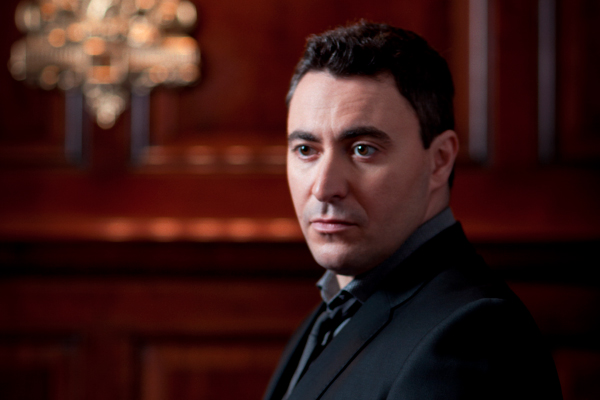 093-colour-hi-res---Maxim-Vengerov-Apr2012-(c)-B-Ealovega